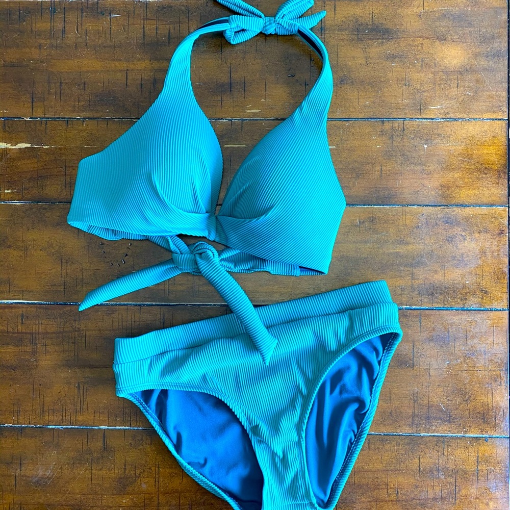 Women's Swimwear —Bikini, size large